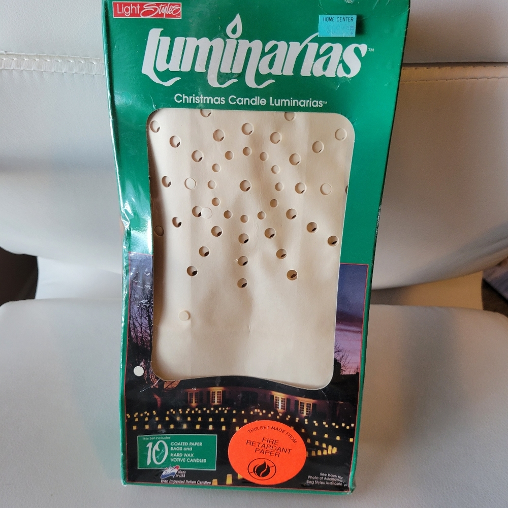 Luminarias ~ NWT - NOS ~ 10ct Coated Paper Bags & Candles ~ Retro! ~ FINAL PRICE